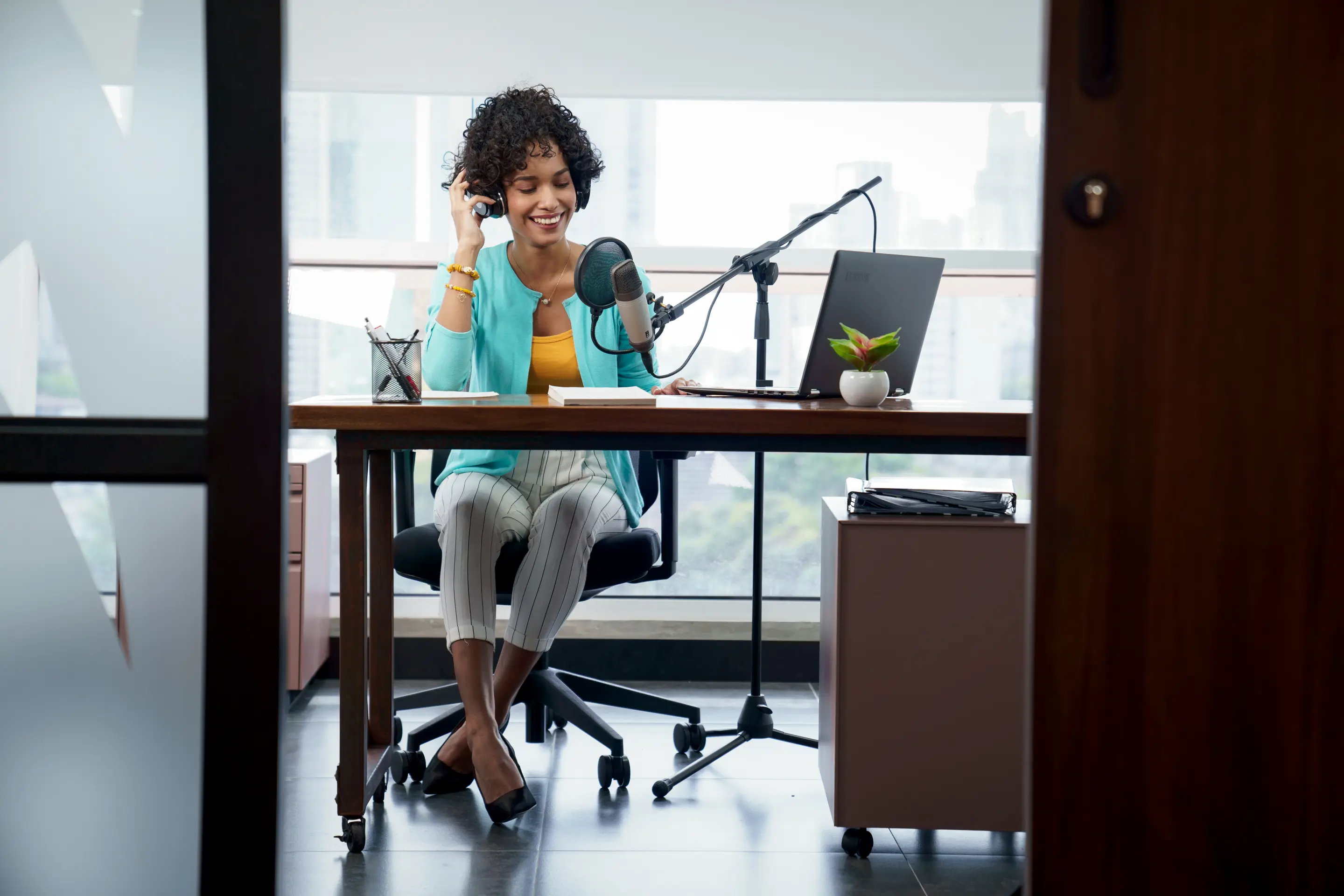 Connect with your audience and watch magic happen! Connect with your audience and watch magic happen!