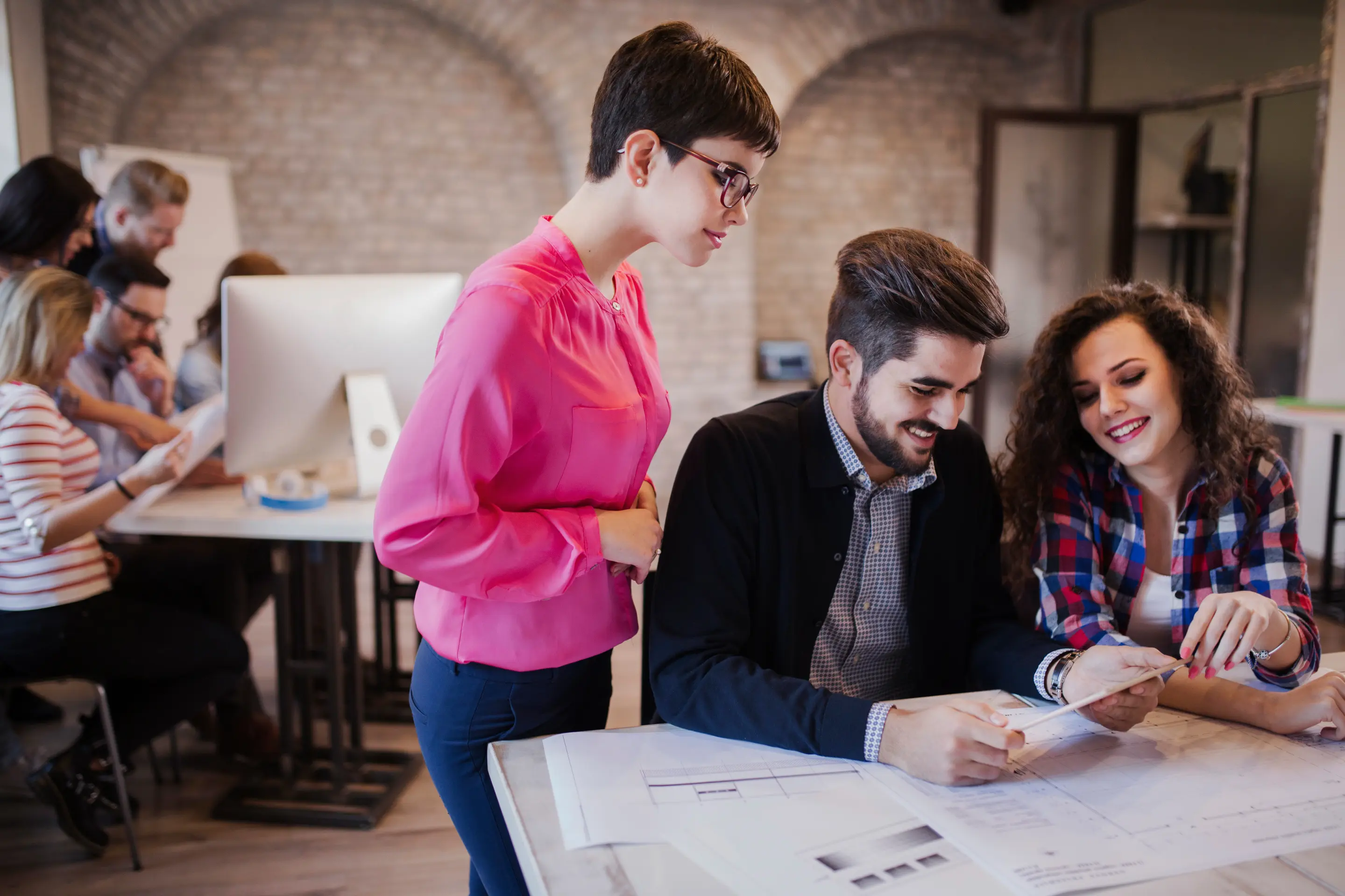 How can LinkedIn articles boost your professional visibility? How can LinkedIn articles boost your professional visibility?