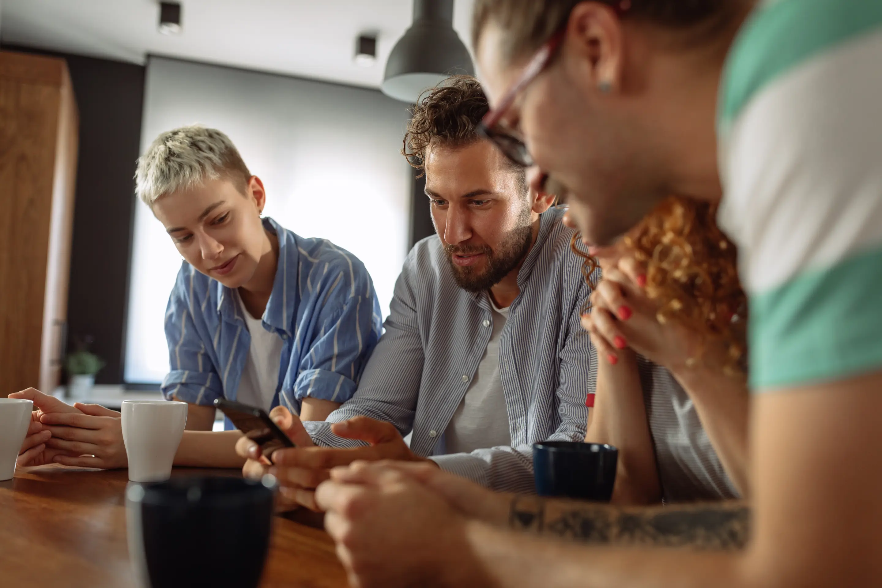 How can you use insights from social media competition analysis to your advantage? How can you use insights from social media competition analysis to your advantage?