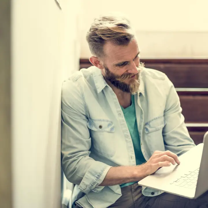 What is Clubhouse and how can brands use it?