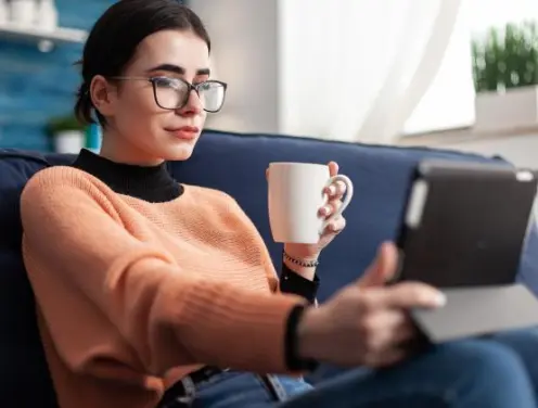 Why you should use URL shorteners? Why you should use URL shorteners?