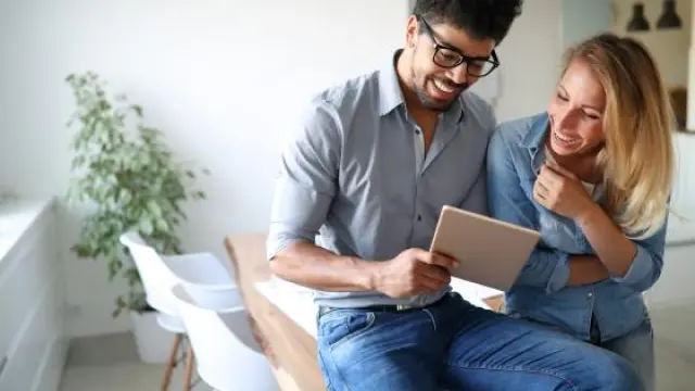 Markalar Instagram alışverişi için nasıl gönderi oluşturur?