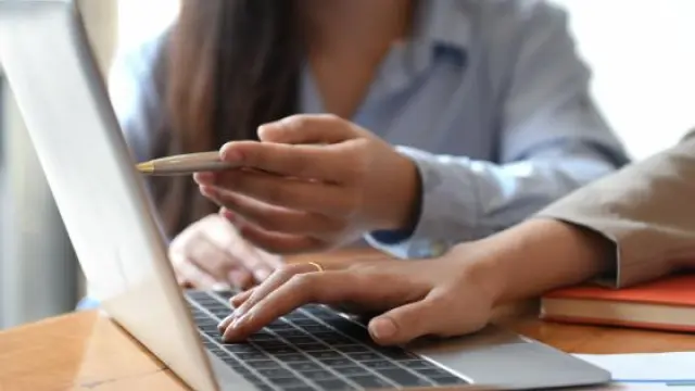 Use eye-catching images and videos