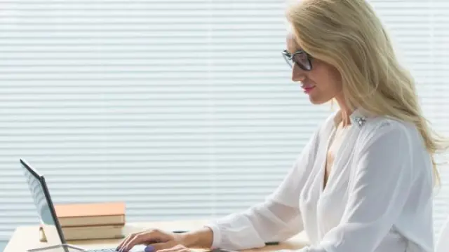 Decide on hashtags Decide on hashtags