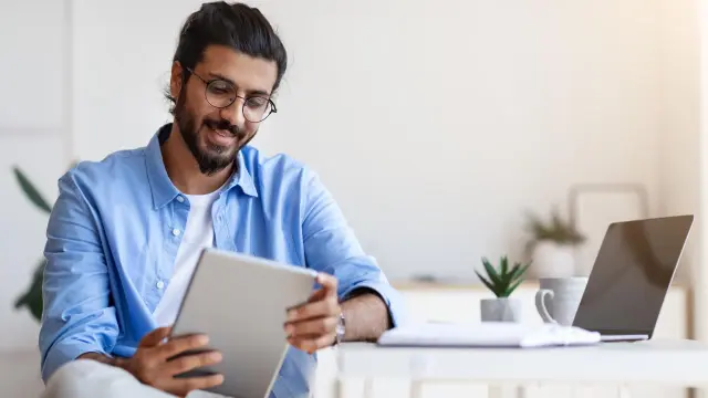 Learn social media marketing