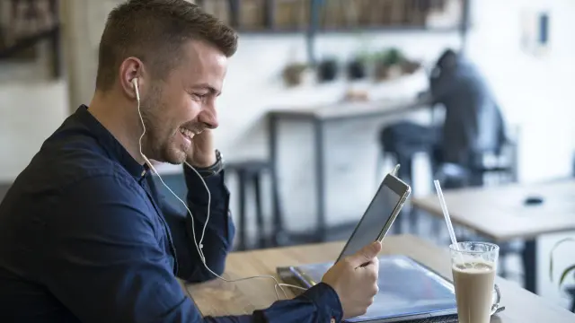 Create business accounts on major business platforms Create business accounts on major business platforms