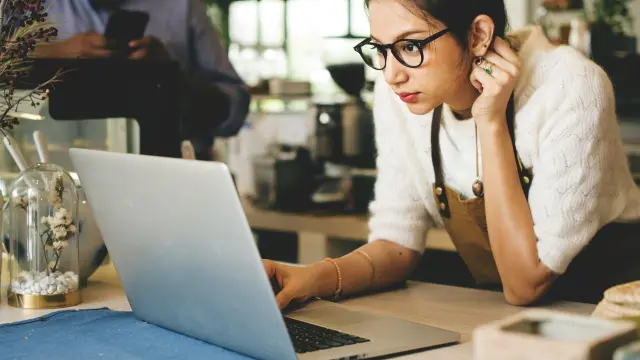 What is the swipe-up feature? What is the swipe-up feature?