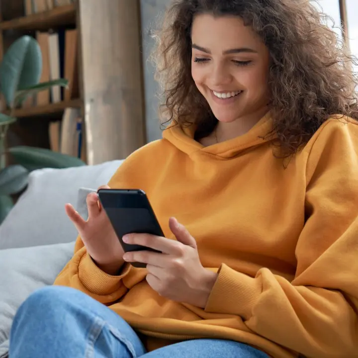 How to create a social media calendar for online coaches?