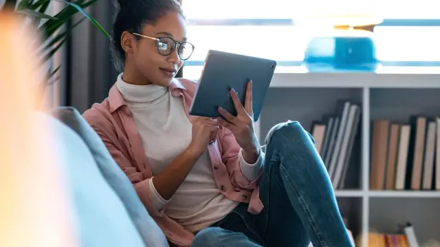 Leverage popular tweets Leverage popular tweets