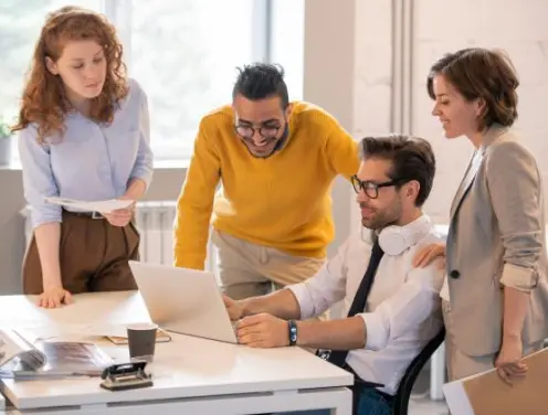 How to find the best hashtags to attract more people?