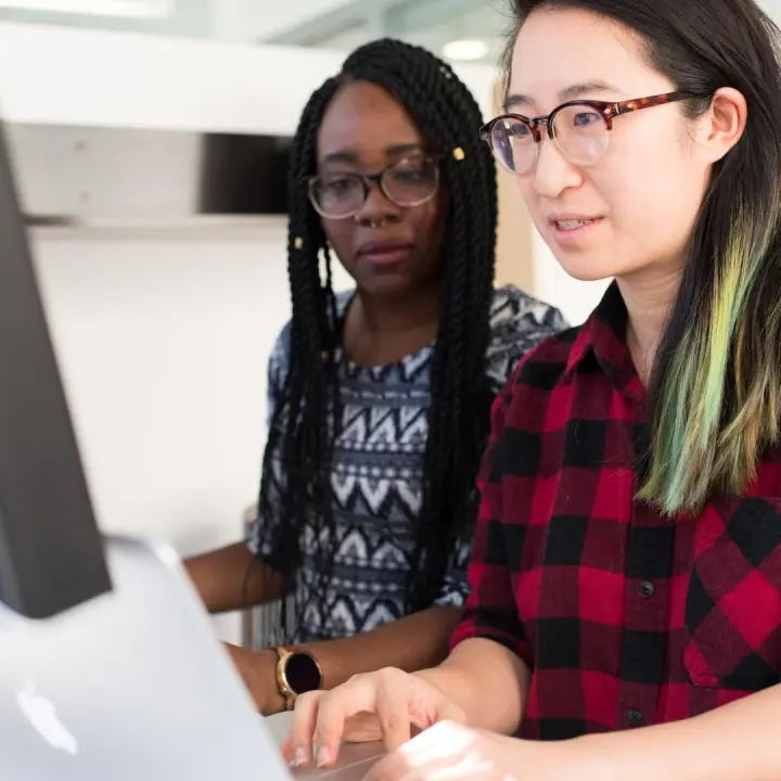 Erişiminizi artırmak için Instagram'da ortak gönderiler nasıl kullanılır?