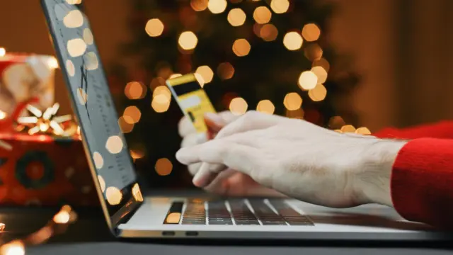 Create ample time to respond to and interact with customers! Create ample time to respond to and interact with customers!