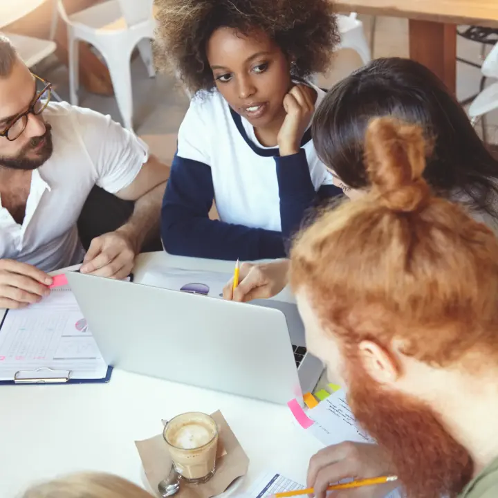 Revolutionize your social media marketing with AI technology!