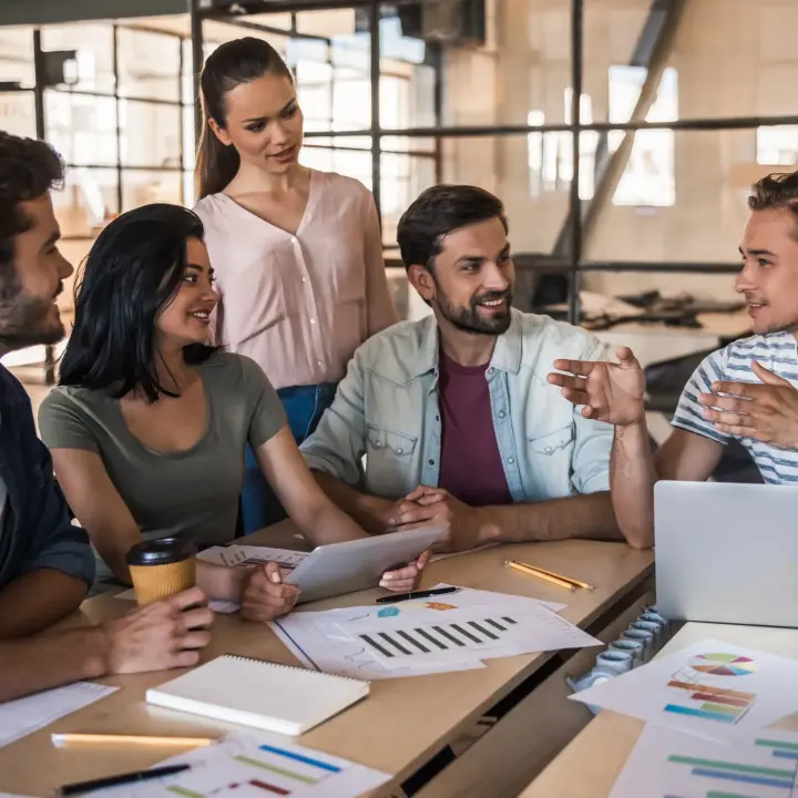 10 creative ways using Facebook GIFs to engage your fans!