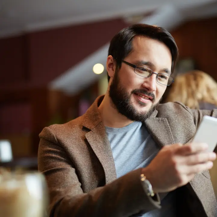 Verify your identity and work on LinkedIn free!