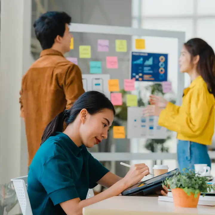 Tweet smarter, not harder with TweetDeck's help! Tweet smarter, not harder with TweetDeck's help!