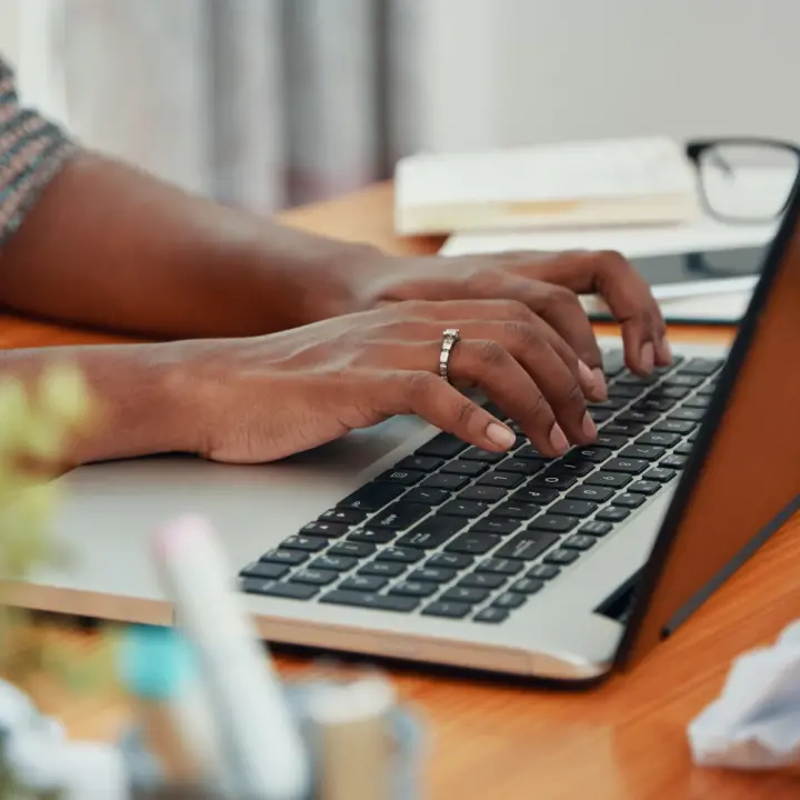 Carousel içerikler ile işletmenizi Facebook'ta nasıl büyütebilirsiniz?