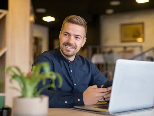 Why startups should use social media?