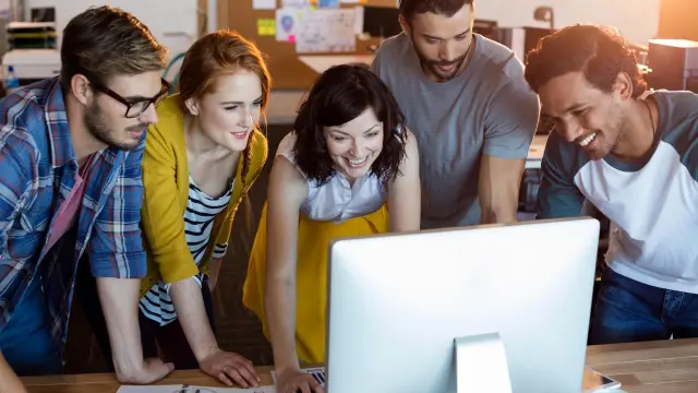 Make the most of technology in your social media activities Make the most of technology in your social media activities