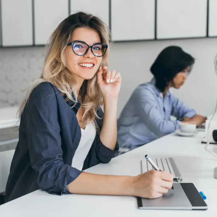 What is Hootsuite and is it free to use? What is Hootsuite and is it free to use?